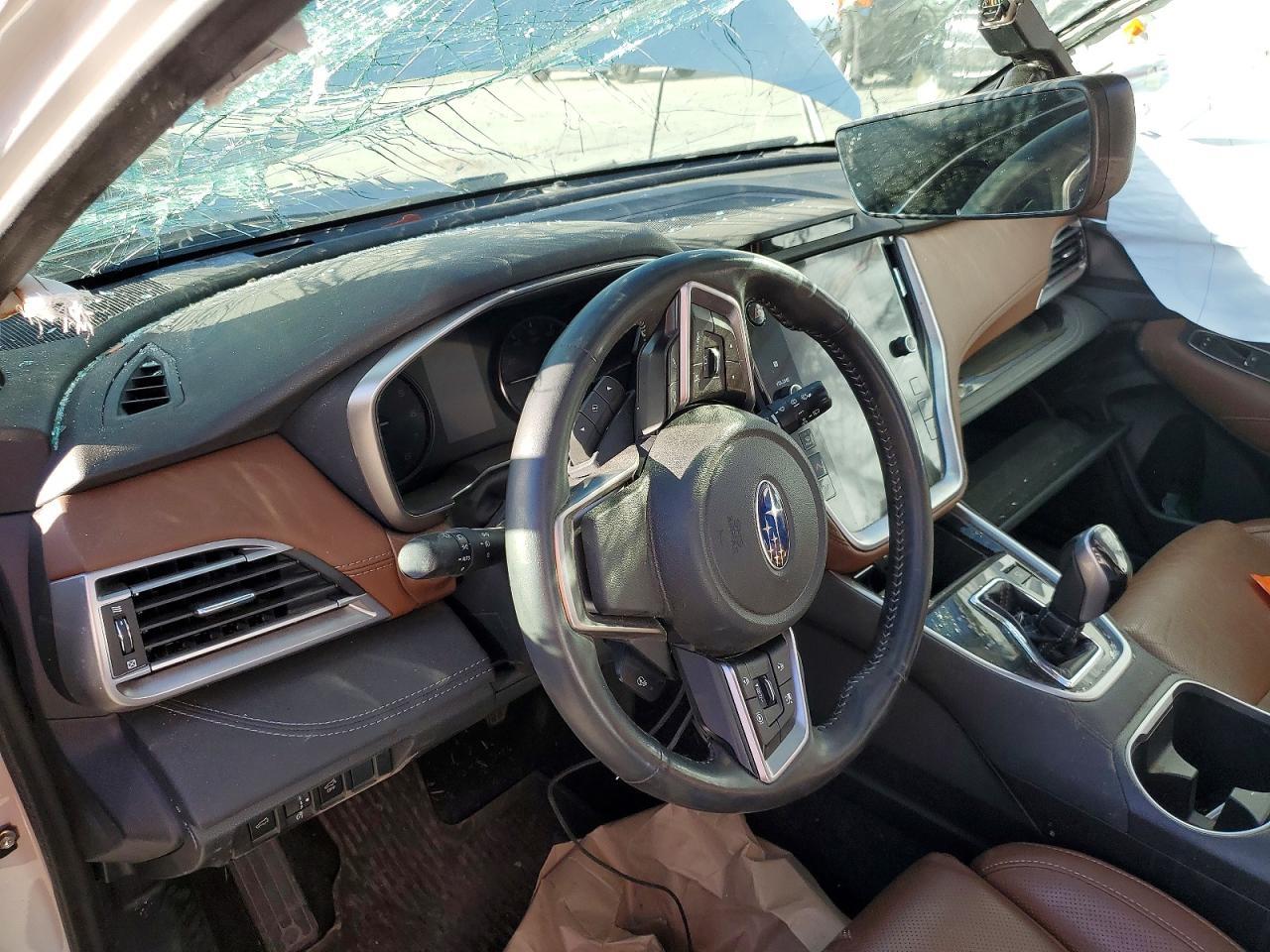 2020 SUBARU Outback