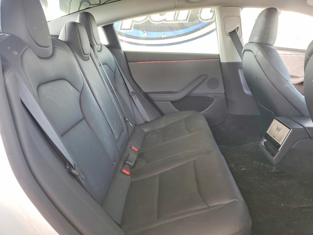 2026 TESLA MODEL 3