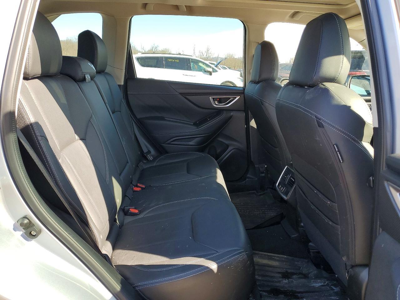 2020 SUBARU FORESTER
