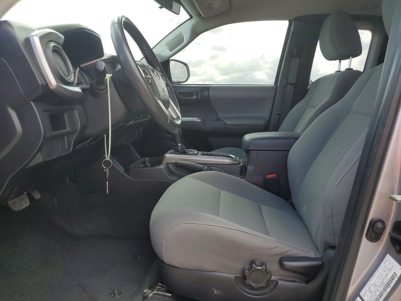 2016 TOYOTA TACOMA