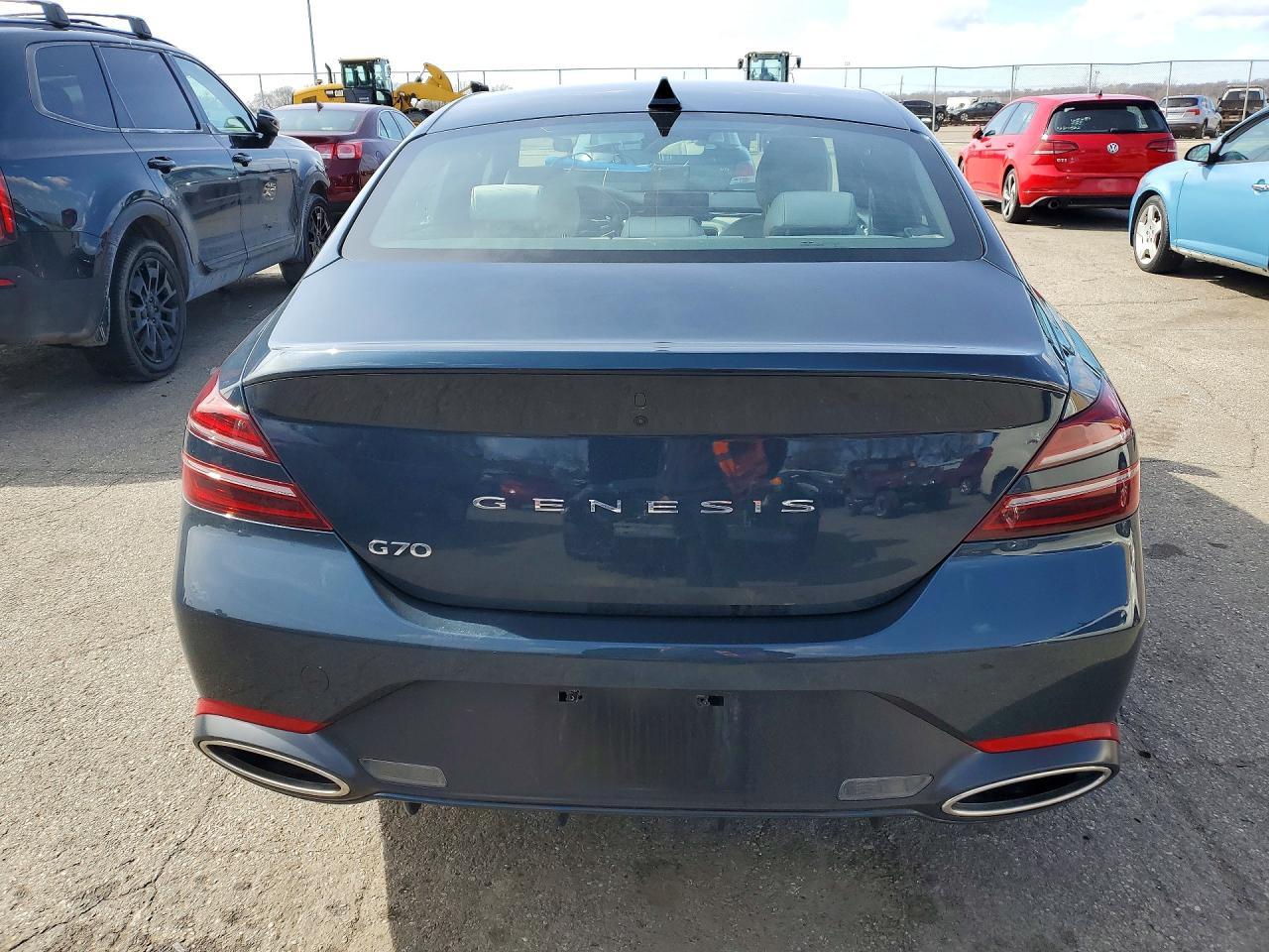 2025 GENESIS G70