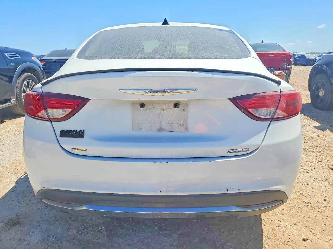 2015 CHRYSLER 200