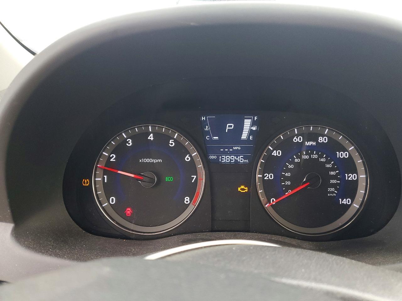 2013 HYUNDAI ACCENT