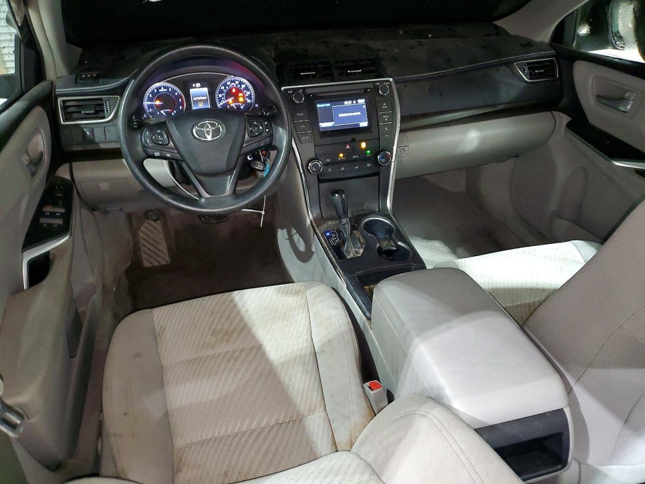 2017 TOYOTA CAMRY