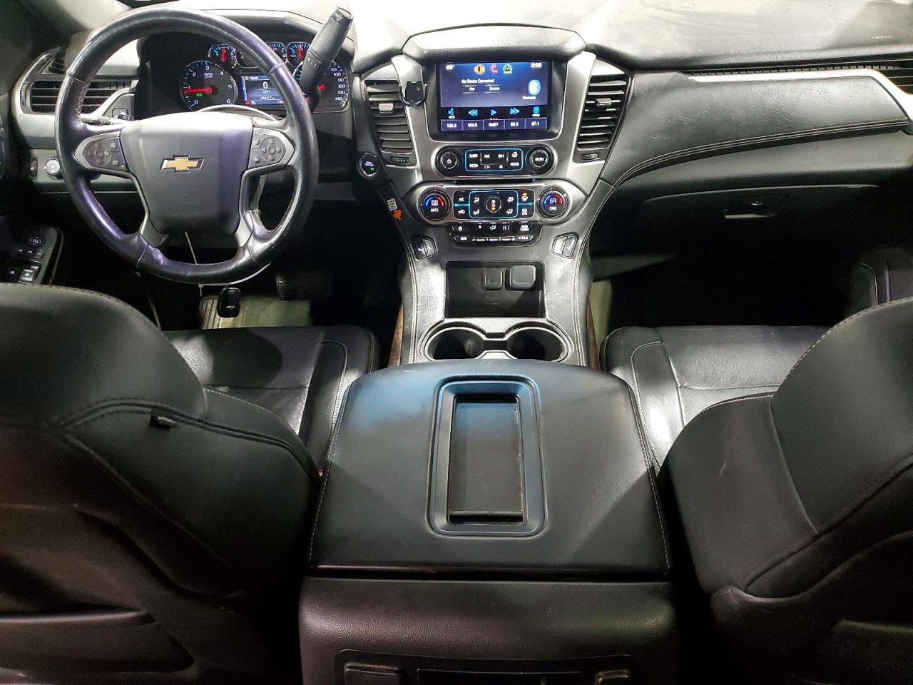2015 CHEVROLET Suburban