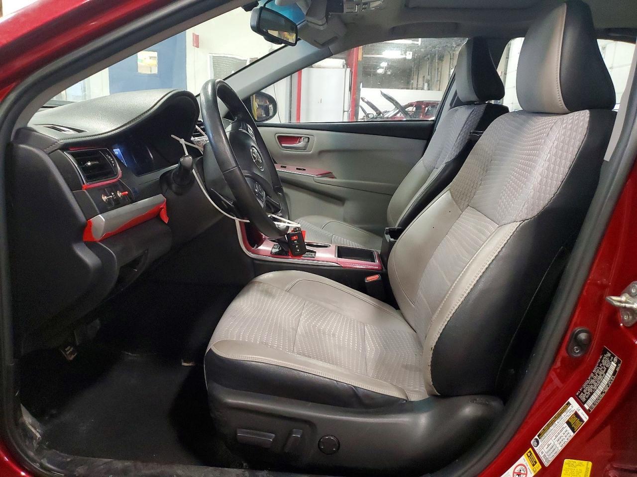 2015 TOYOTA CAMRY