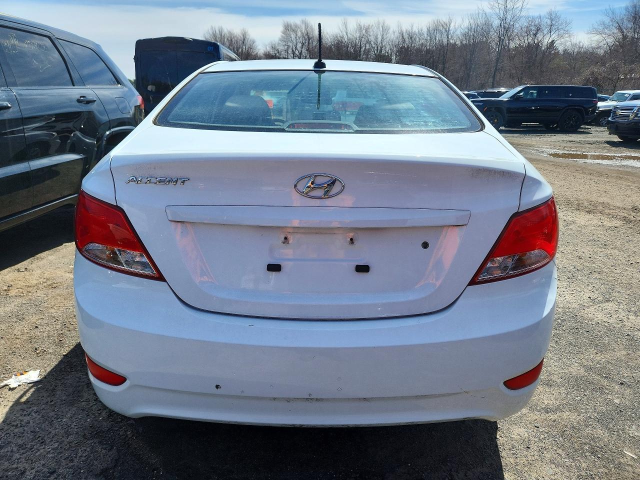2016 HYUNDAI ACCENT