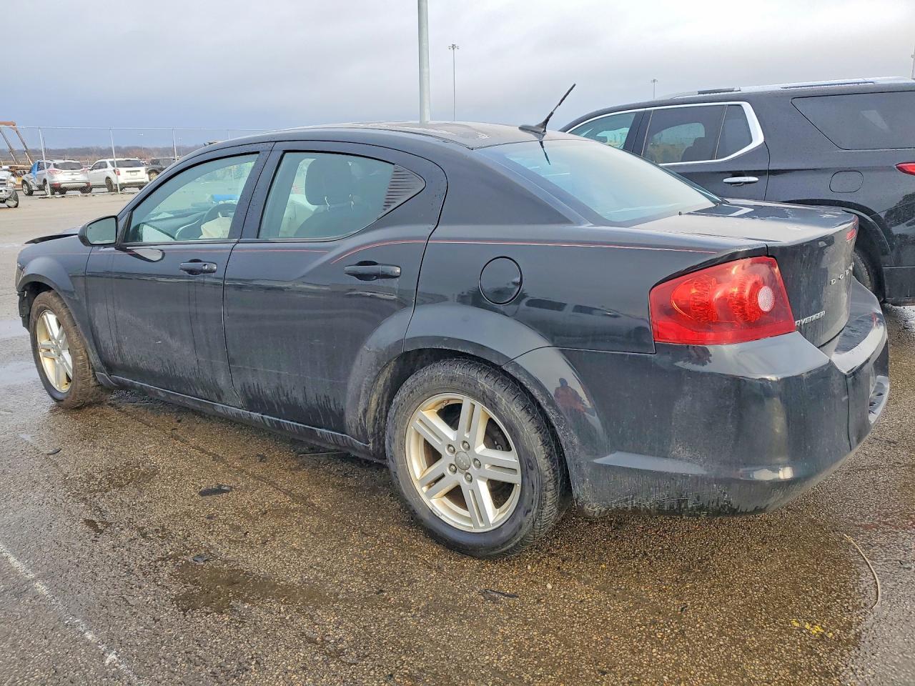 2011 DODGE Avenger