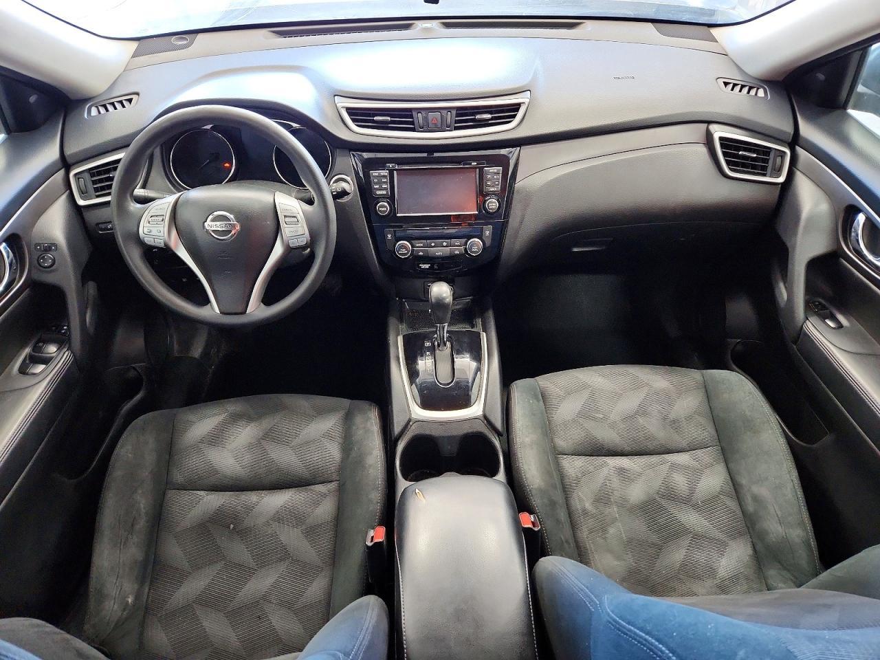 2015 NISSAN ROGUE