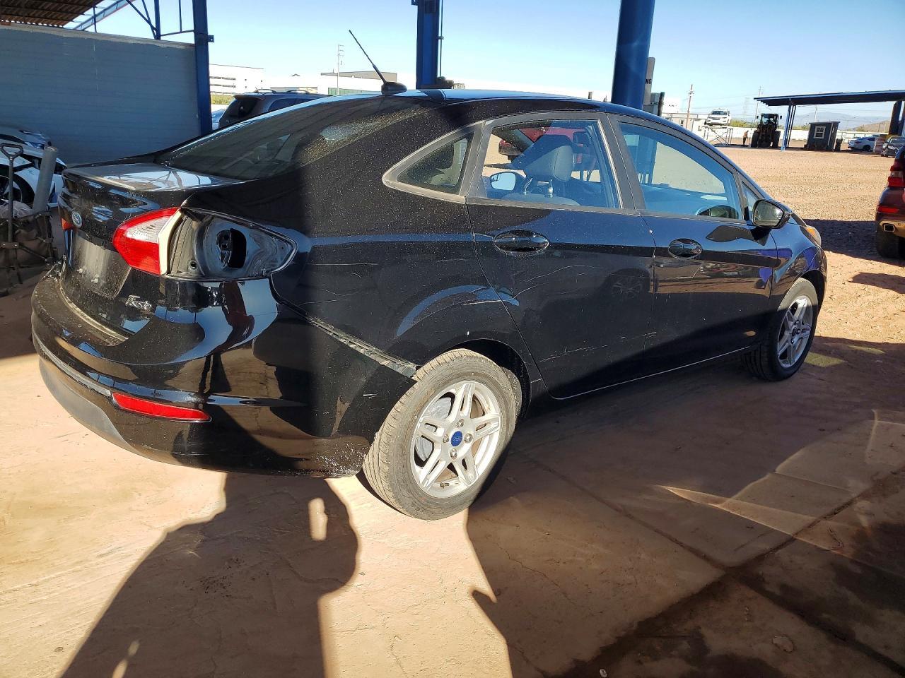2018 FORD Fiesta
