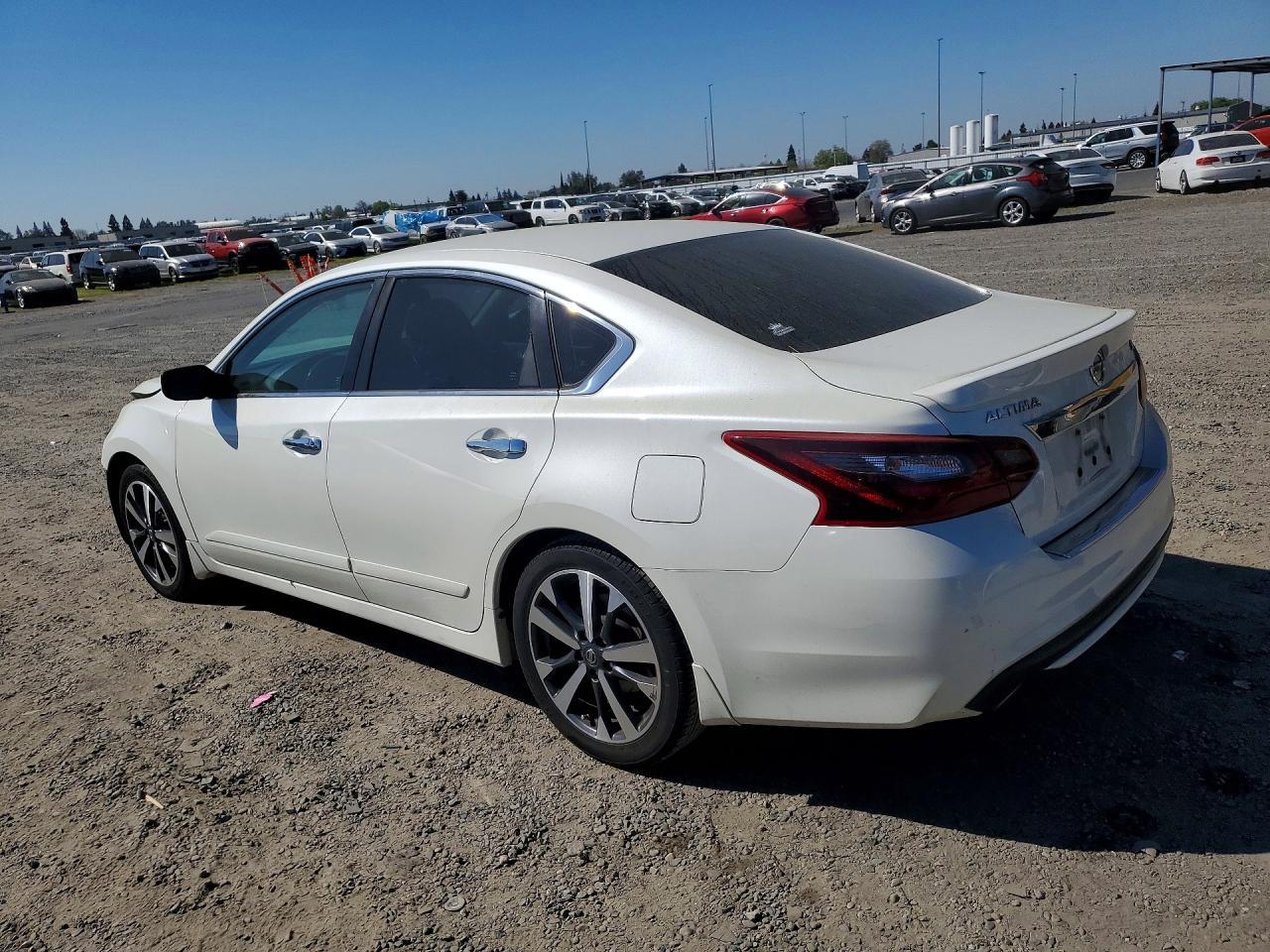 2017 NISSAN ALTIMA