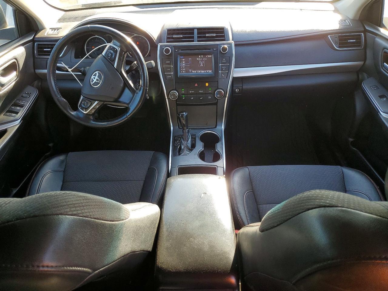2016 TOYOTA CAMRY