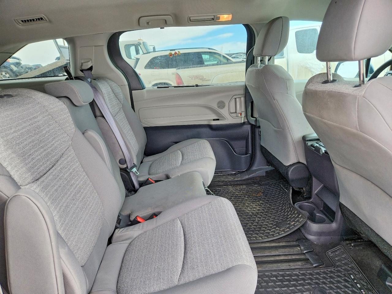2022 TOYOTA SIENNA