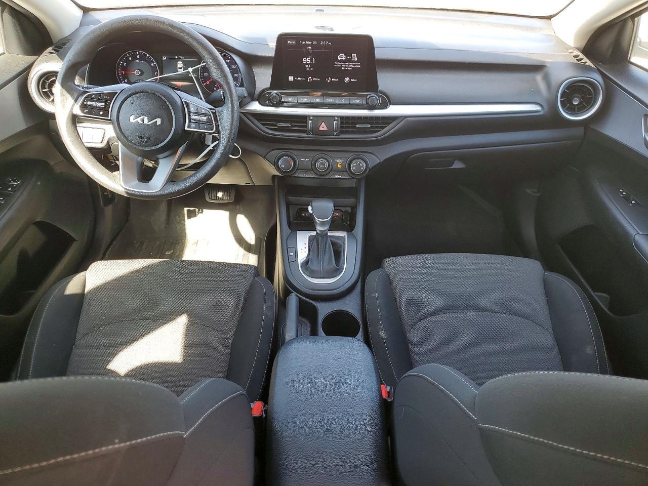 2024 KIA FORTE