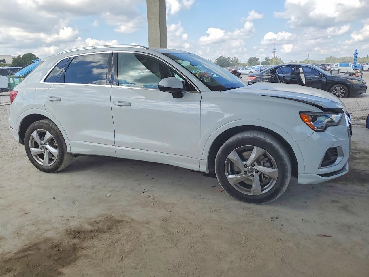2020 AUDI Q3