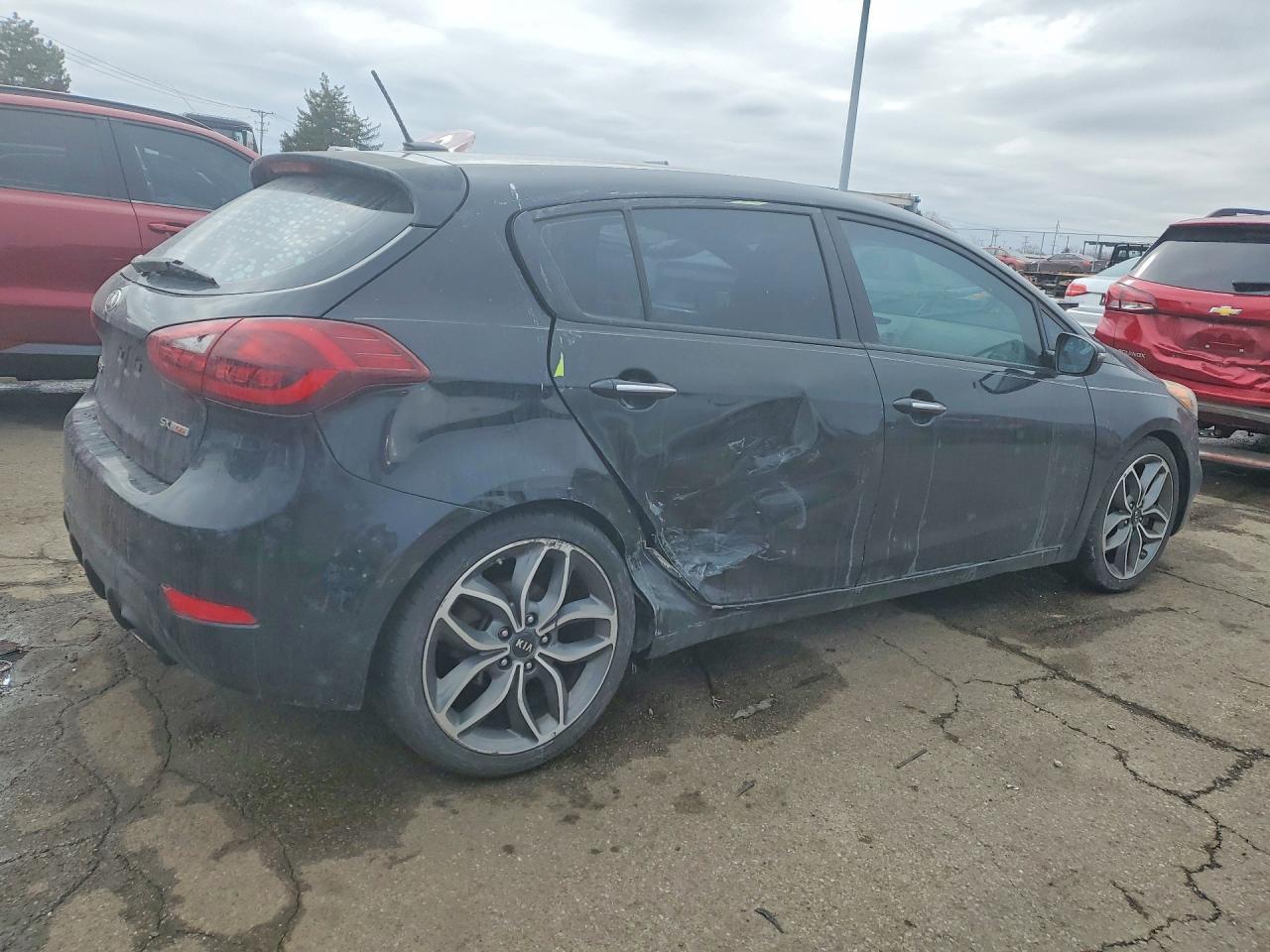 2015 KIA FORTE