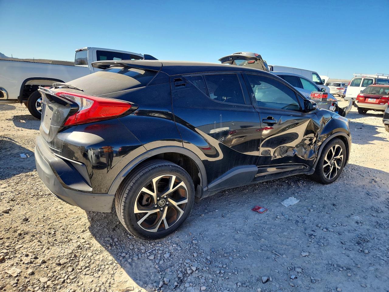 2018 TOYOTA C-HR