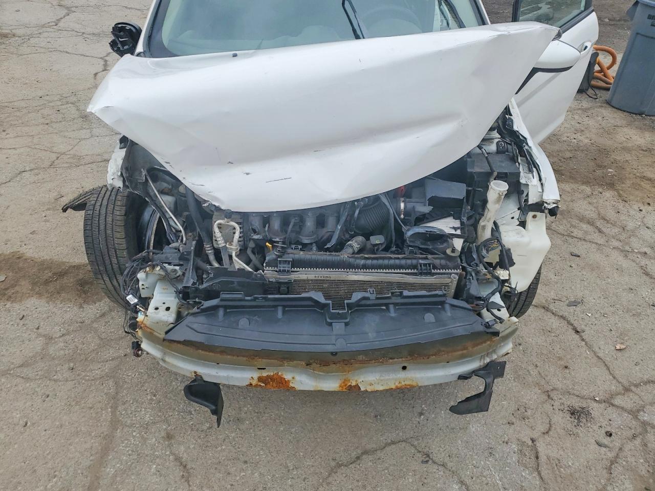 2015 FORD Fiesta
