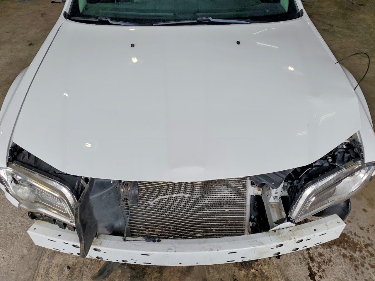 2016 CHRYSLER 300