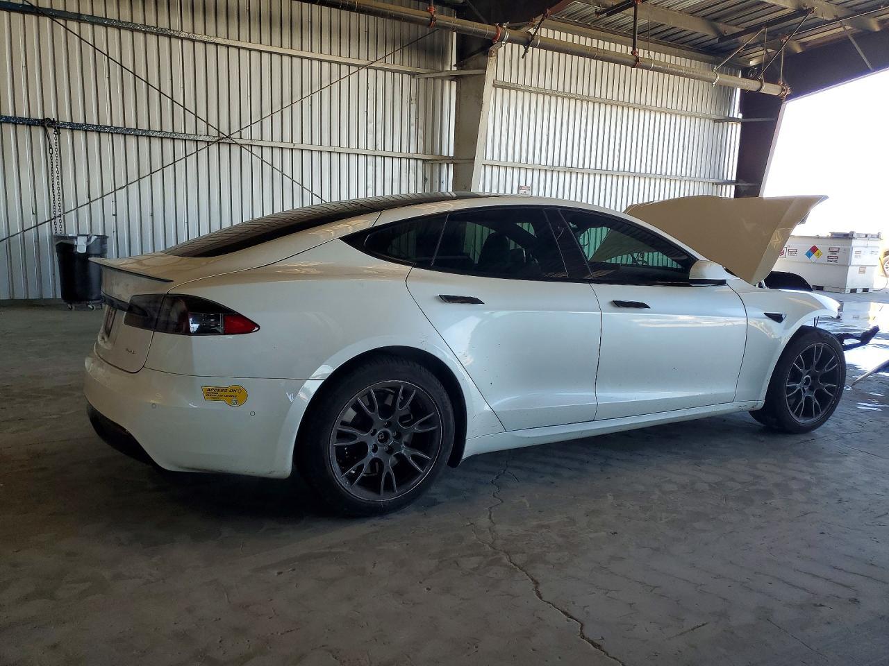 2022 TESLA MODEL S