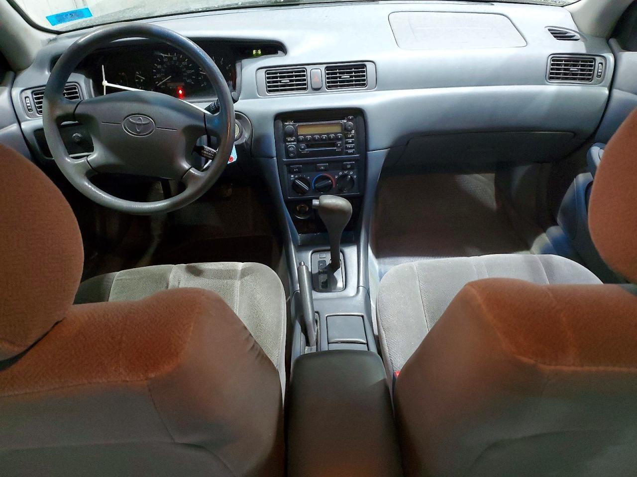 2000 TOYOTA CAMRY