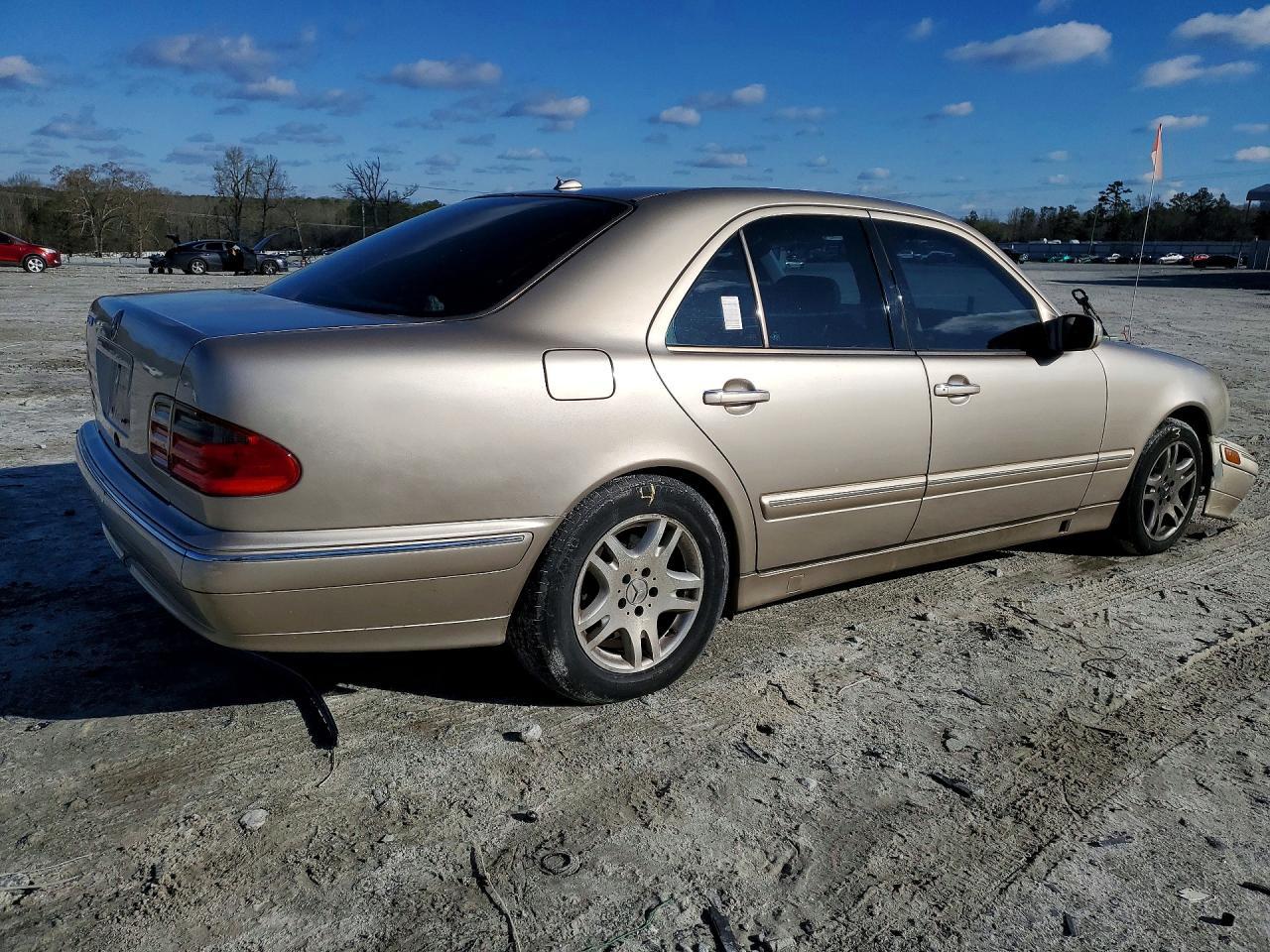 2002 MERCEDES-BENZ E-Class