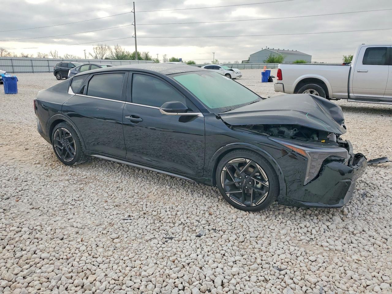 2025 KIA K4