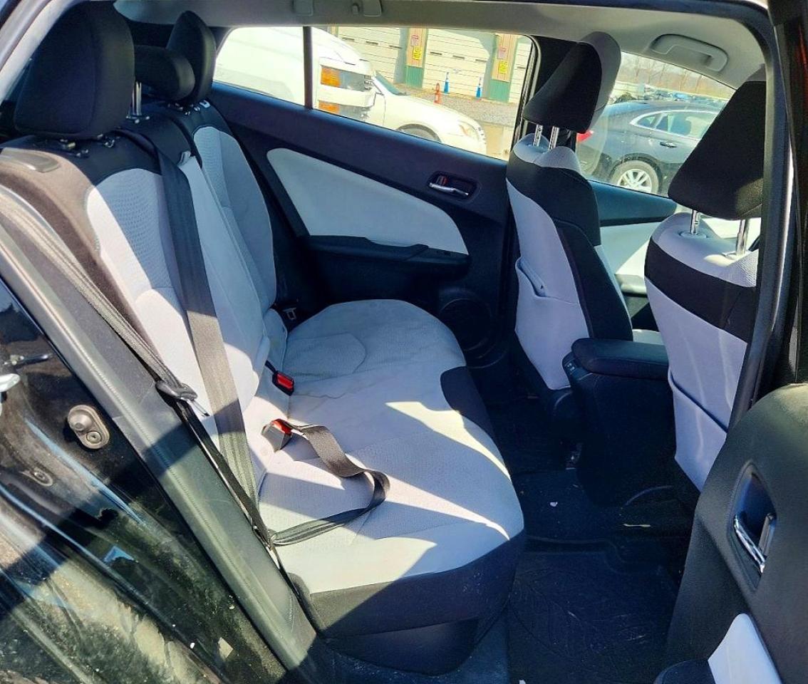 2021 TOYOTA PRIUS