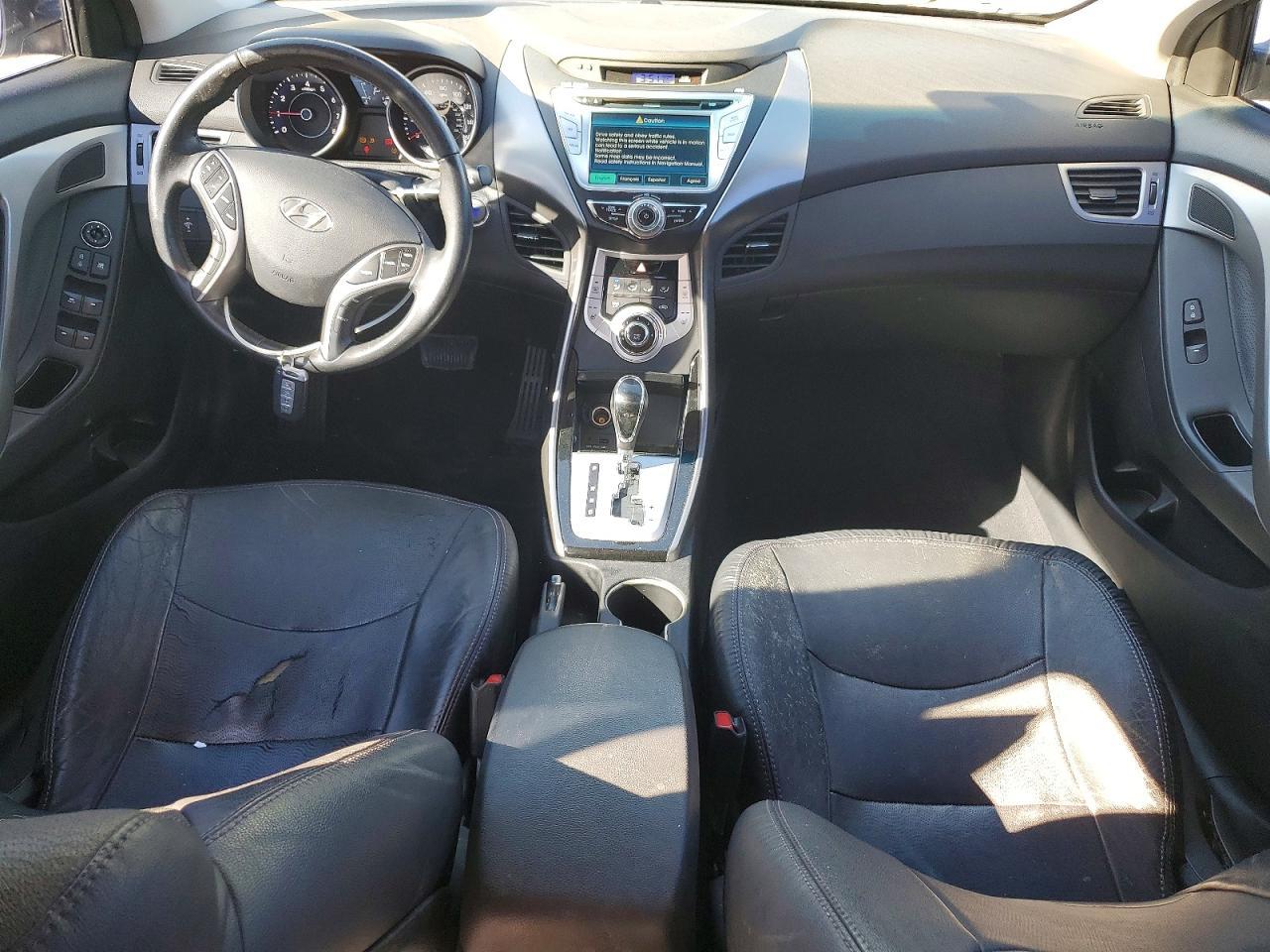 2012 HYUNDAI ELANTRA