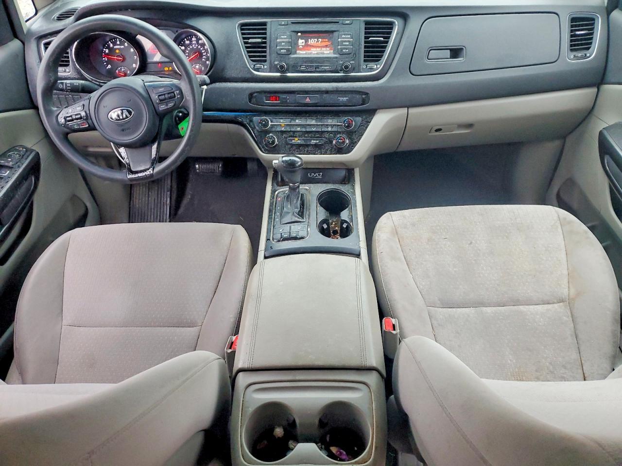 2016 KIA SEDONA