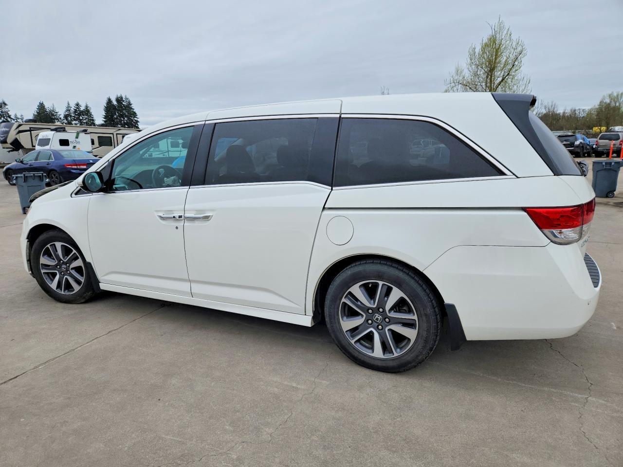 2016 HONDA ODYSSEY