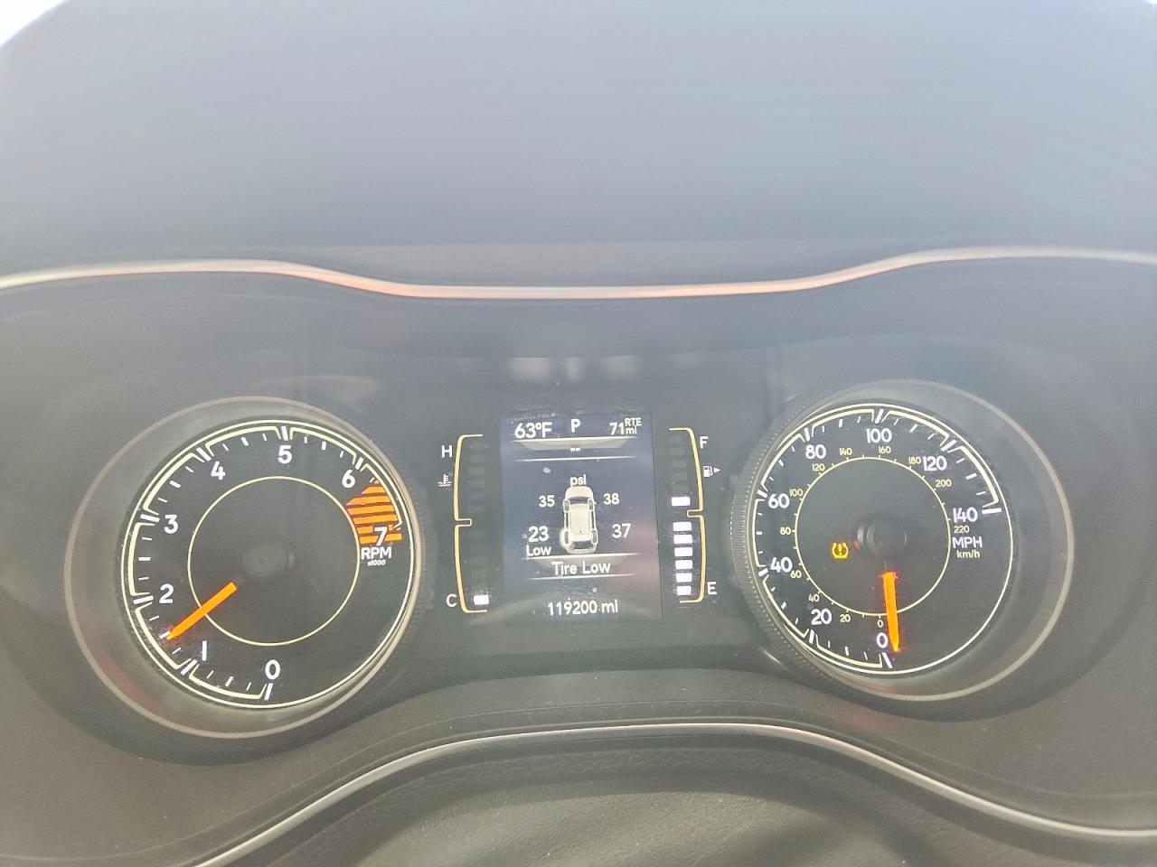 2021 JEEP CHEROKEE