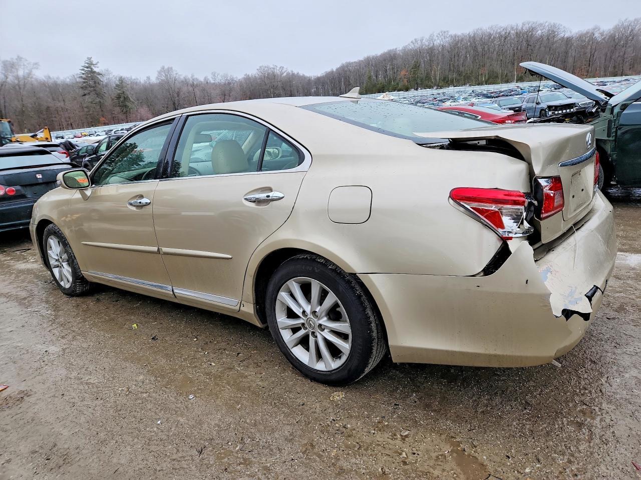 2011 LEXUS ES 350