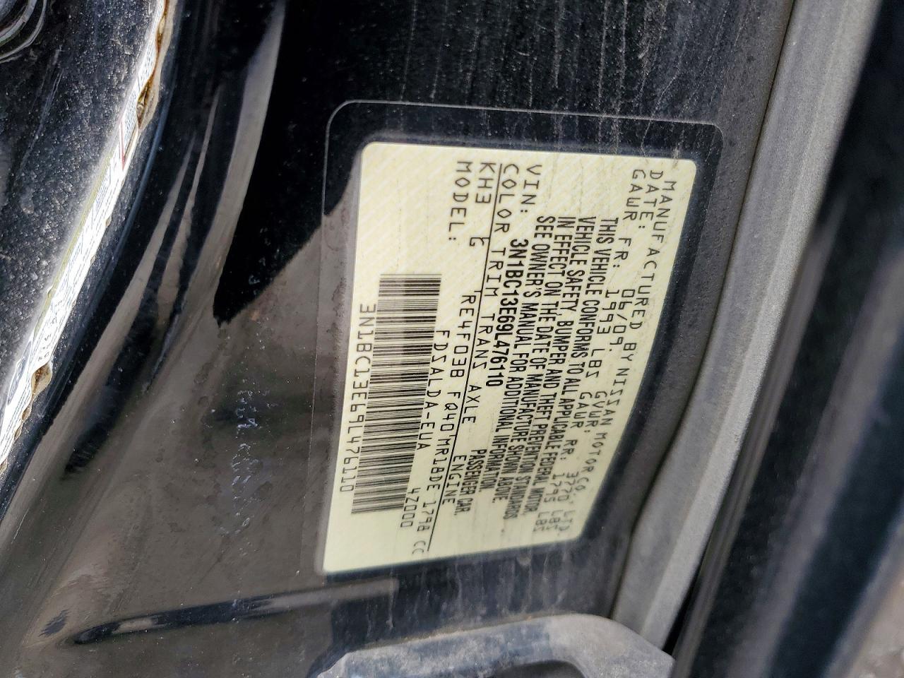 2009 NISSAN VERSA