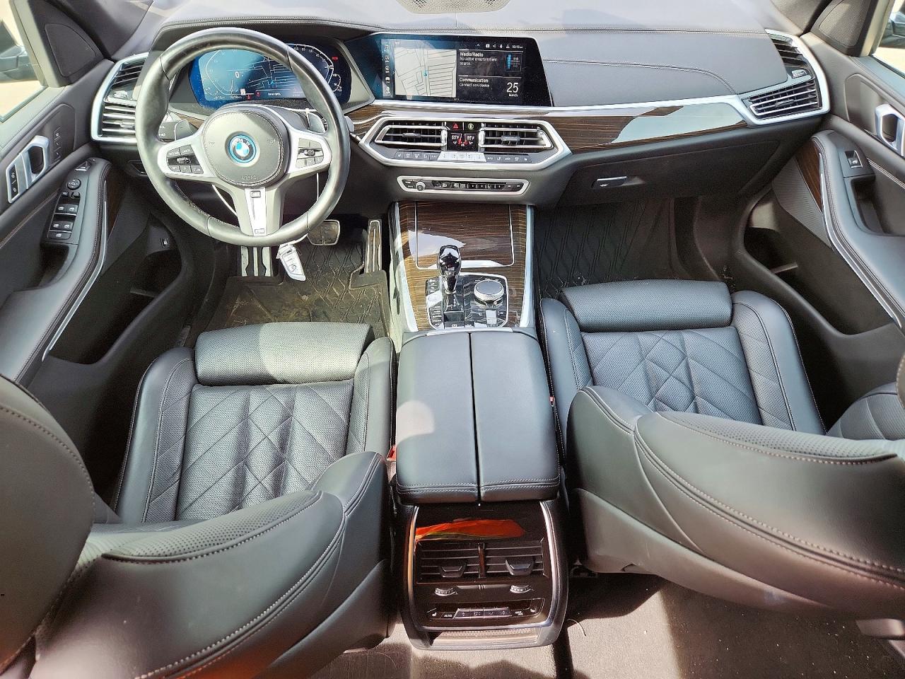2023 BMW X5