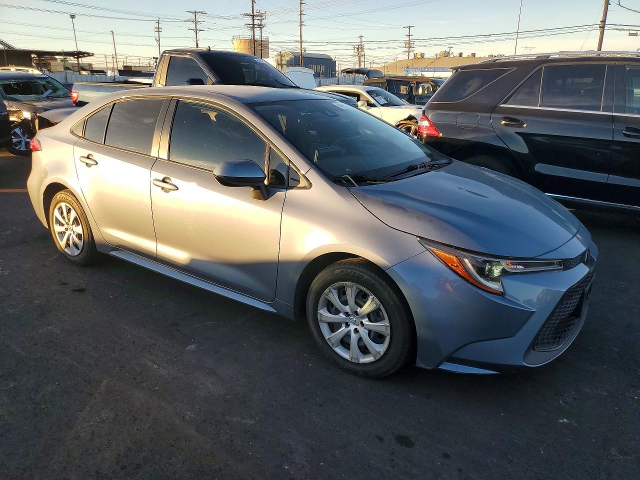 2022 TOYOTA COROLLA