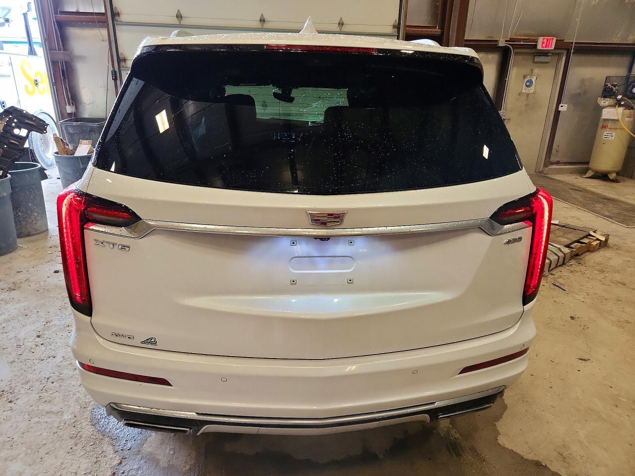 2020 CADILLAC XT6