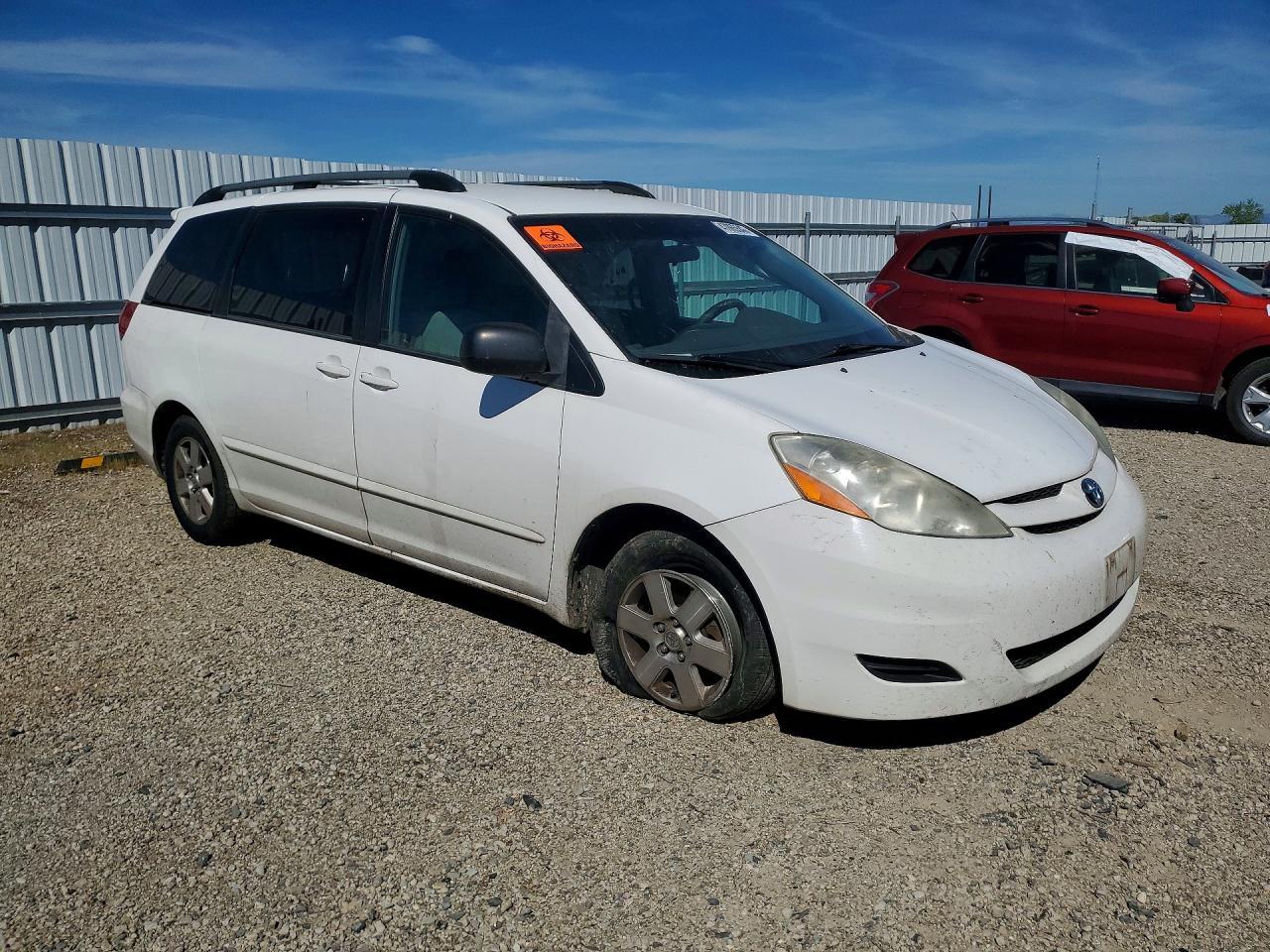 2007 TOYOTA SIENNA