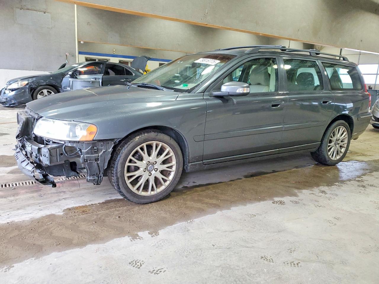 2007 VOLVO V70