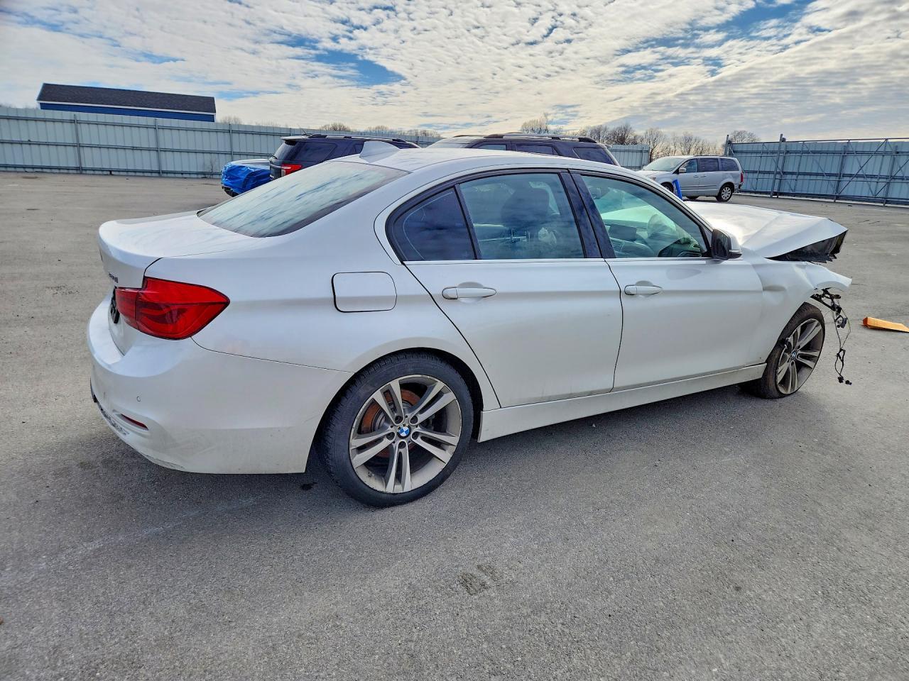 2017 BMW 3 SERIES