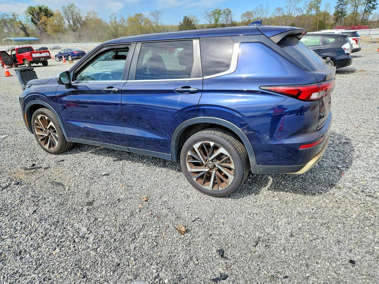 2022 MITSUBISHI outlander