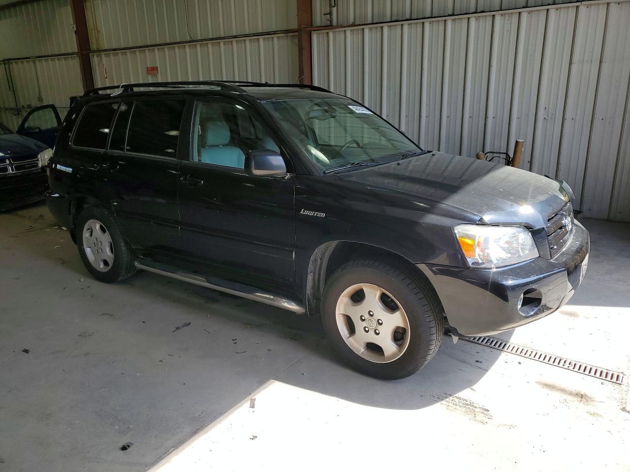 2006 TOYOTA HIGHLANDER