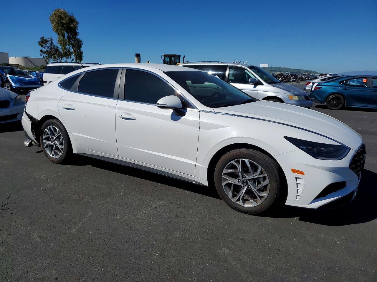 2023 HYUNDAI SONATA