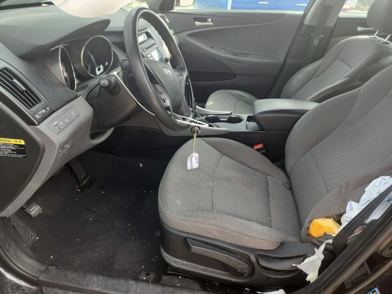 2012 HYUNDAI SONATA