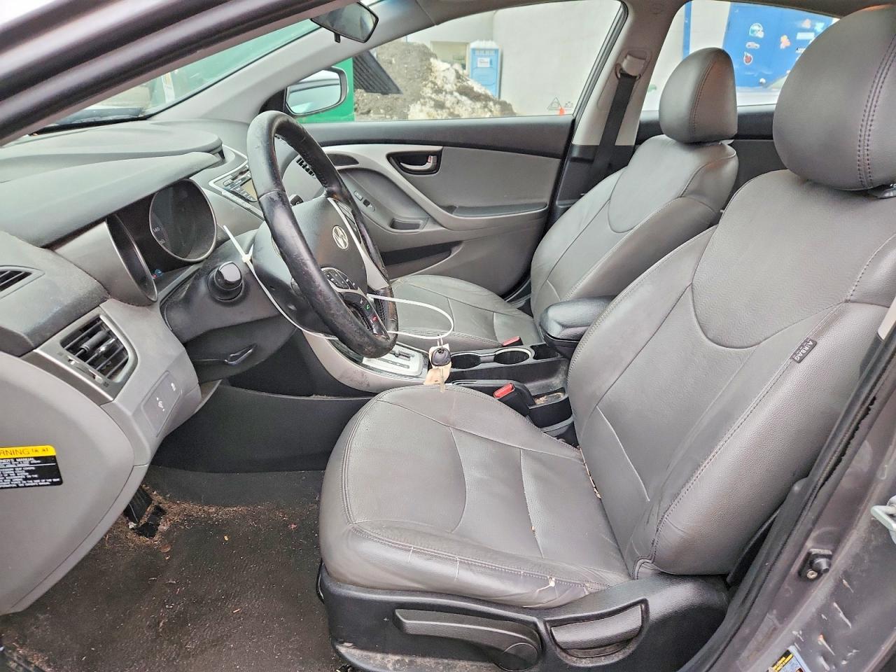 2011 HYUNDAI ELANTRA