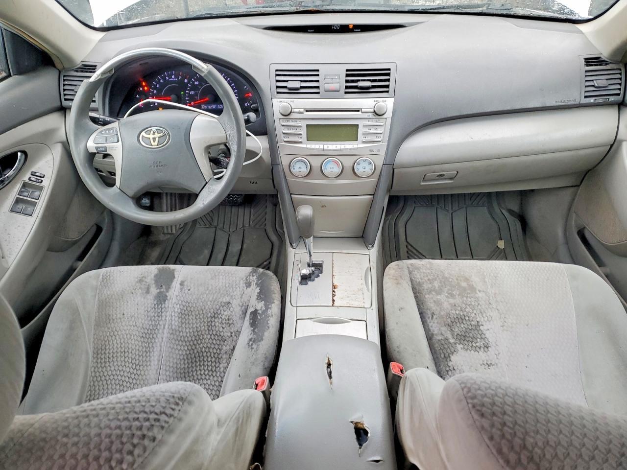 2011 TOYOTA CAMRY