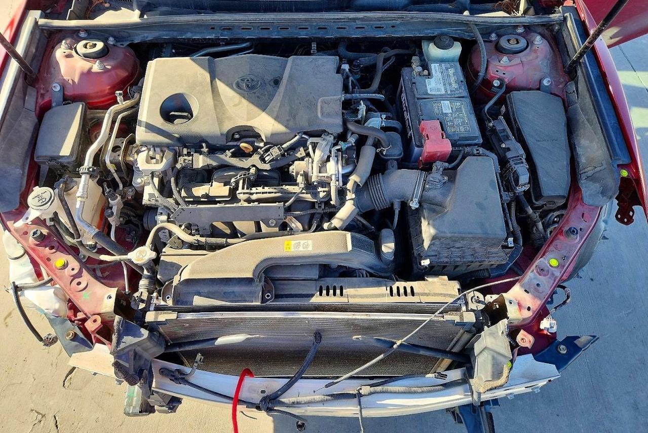 2018 TOYOTA CAMRY