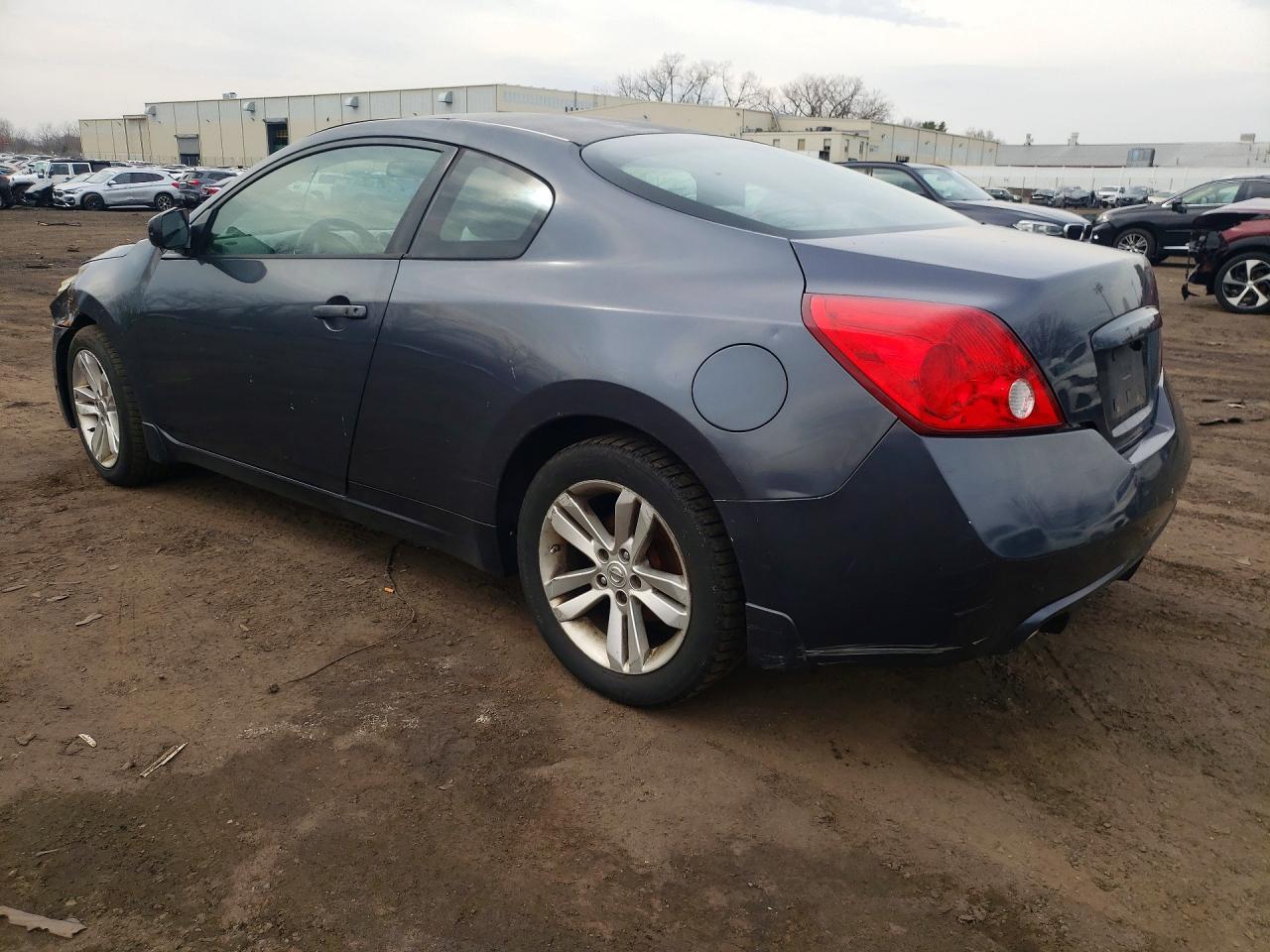 2010 NISSAN ALTIMA