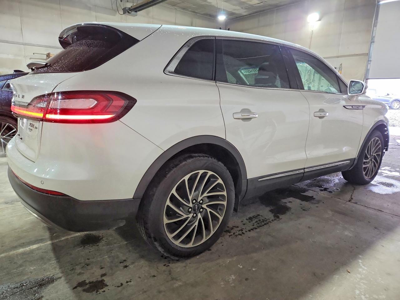 2019 LINCOLN Nautilus