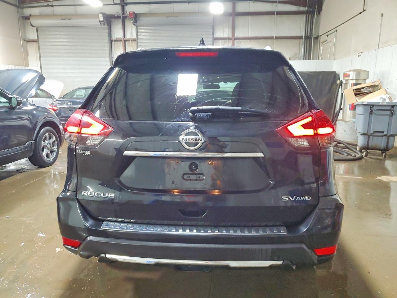 2018 NISSAN ROGUE